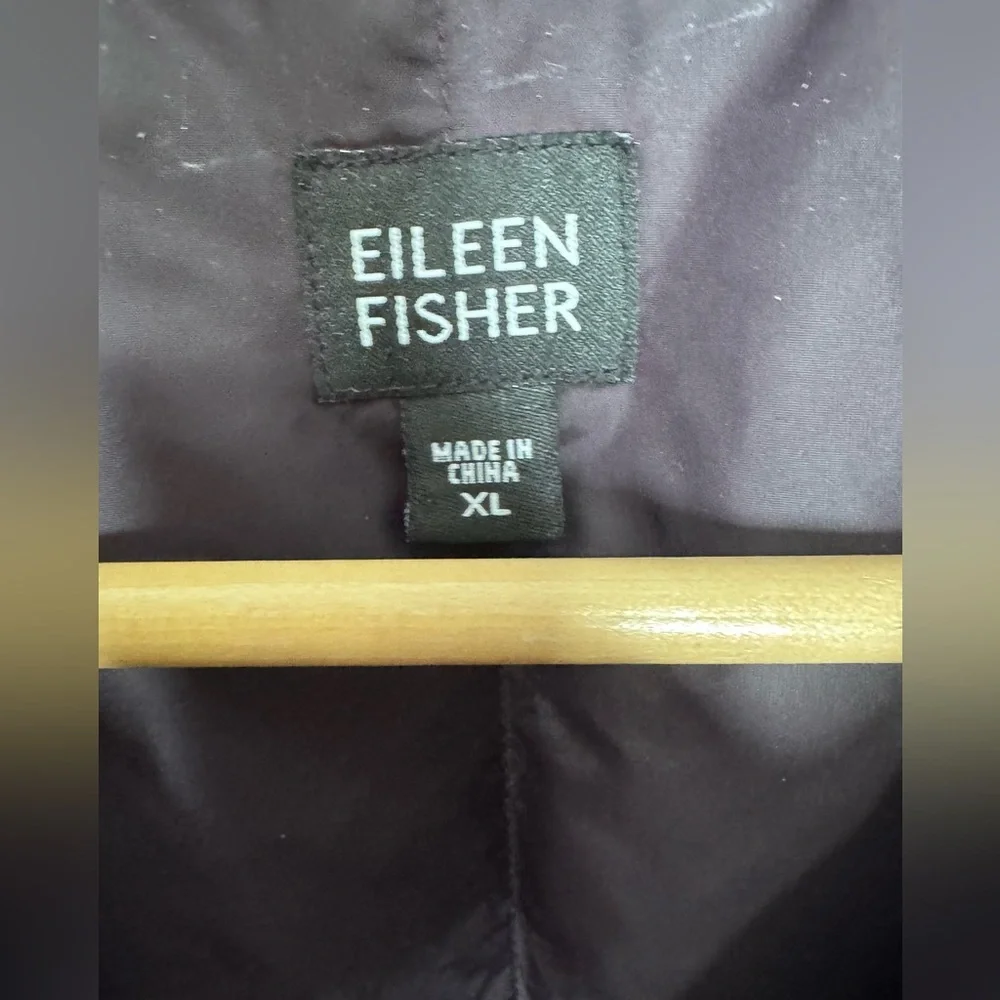 Eileen Fisher Down Nylon Full Zip Puffer Vest XL Eggplant - Picture 7 of 8